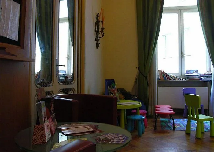 Rex Hotel