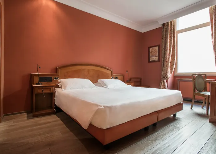 Rex Hotel